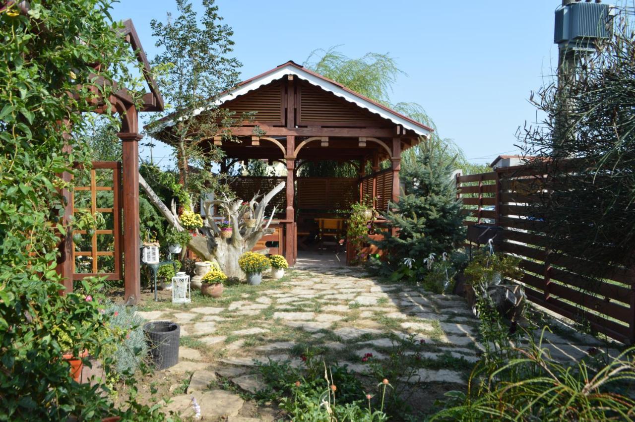 Cabane de lemn Costinesti Exterior foto